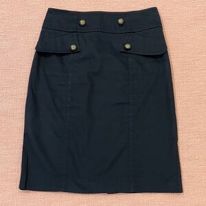 H&M W27 size 4 Black Pencil Skirt with Button Accents